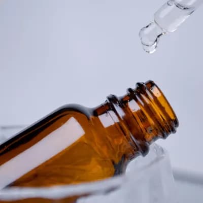 Hyaluron-Filler Vitamin C Booster — Serums & treatments