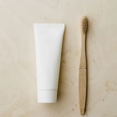 Pro-Expert Sensitive Toothpaste — Toothpaste