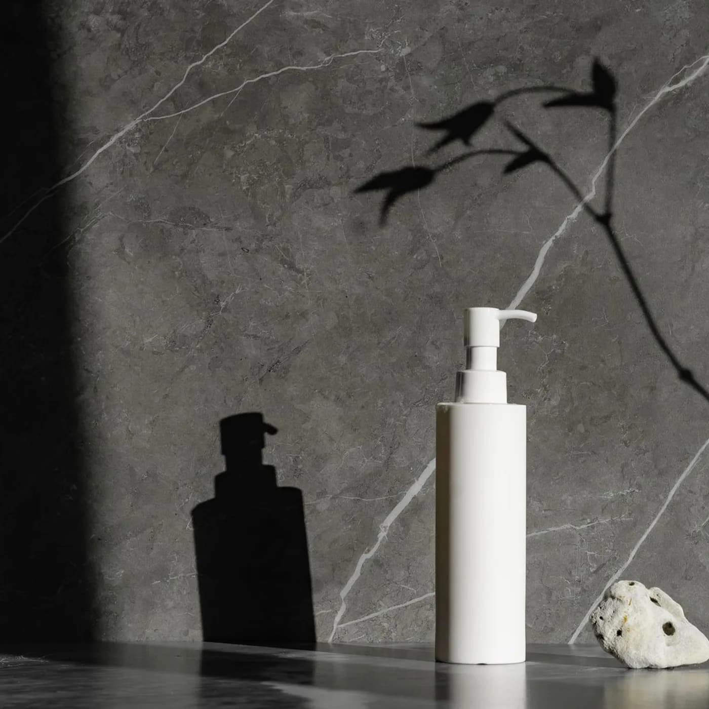 Kerium Extra Gentle Shampoo
